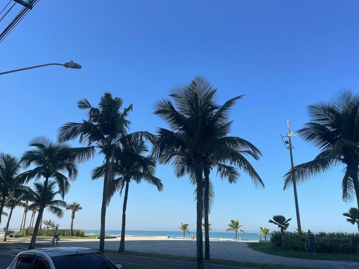 Apartamento Habitat - Predio De Frente Pro Mar Praia Grande  Exterior foto